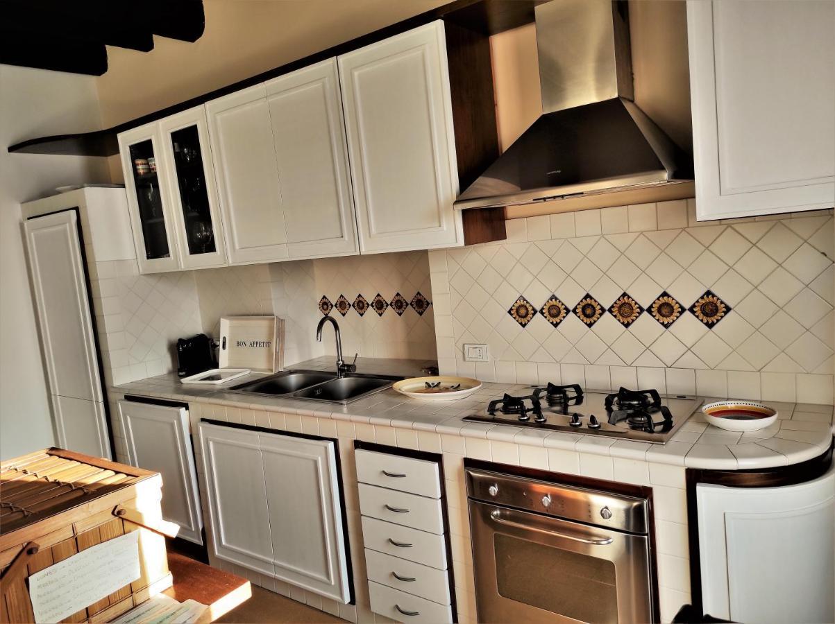 Flora'S House - Ortigia Holidays Syracuse Esterno foto